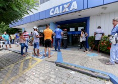 Governo desiste de antecipar 2ª parcela do auxílio emergencial de R$ 600, dois dias após anúncio