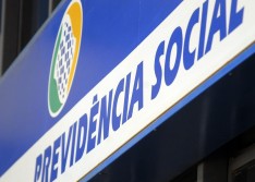 INSS antecipa pagamento do 13º salário e injeta R$ 2,1 bilhões na economia do Piauí