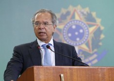 Governo pode ajudar mais Estados e cidades se salário de servidores for congelado