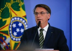 Bolsonaro nomeia braço direito de Ramagem para comando da Polícia Federal