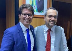 Bolsonaro nomeia Mario Frias para comandar pasta da Cultura