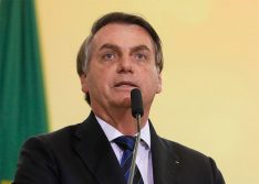 Bolsonaro responsabiliza governadores e prefeitos por combate à Covid-19