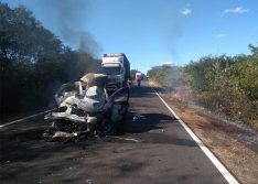 Duas pessoas morrem carbonizadas em acidente na BR-135 no Sul do Piauí