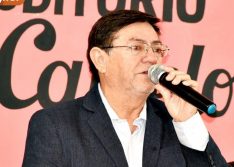 Prefeito de Marcolândia descumpre isolamento social e manda reabrir comercio