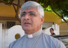 Dom Plínio testa positivo para covid-19 e será transferido para Teresina