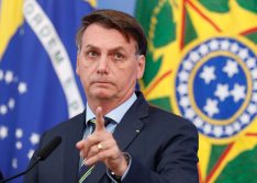 Bolsonaro sanciona lei que incentiva doação de alimentos e refeições