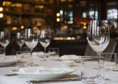 Shoppings, bares e restaurantes serão reabertos em agosto no Piauí