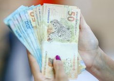 Caixa lança linha de crédito para antecipar saque aniversário do FGTS