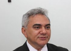 Prefeito Pe. Walmir exonera ex-vereador José Venâncio