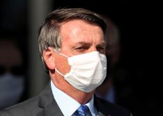 Bolsonaro sanciona medida que concede R$ 16 bi a estados e municípios