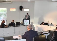 Câmara Municipal de Picos congela salários dos vereadores e prefeito para o próximo mandato