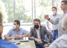 Ciro participa de reunião no DNIT e anuncia obra do anel viário de Picos