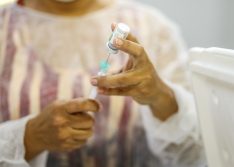 W.Dias se reúne com governadores e prevê vacinação da Covid em 90 dias