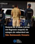 A Polícia Militar do Piauí (PM-PI), por meio do 11º Batalhão, prendeu em flagrante um homem de 51 anos, suspeito de estupro de vulnerável, no município de São Raimundo Nonato.

Segundo a PM-PI, a ocorrência foi registrada na noite da segunda-feira (12), após os pais procurarem a Unidade de Pronto Atendimento (UPA) com duas crianças, de 5 e 6 anos, e relatarem à equipe policial a suspeita de abuso sexual.

Durante o atendimento, uma das vítimas relatou que o suspeito teria retirado suas roupas, tocado nela e exibido vídeos impróprios para ela e o irmão.

Com as informações dos familiares e o relato dos menores, os policiais iniciaram diligências para apurar o caso. A equipe deslocou-se até o endereço indicado e conversou com um vizinho, que informou que o suspeito frequentava habitualmente o local.

O vizinho relatou ainda que, em determinada ocasião, o suspeito teria permanecido sozinho com as crianças enquanto o responsável pelo imóvel teria se ausentado para trabalhar.

Em seguida, os policiais conseguiram identificar e localizar o suspeito, que foi abordado e preso em flagrante.

O homem foi conduzido à Delegacia de Polícia Civil, onde foi autuado pelo crime de estupro de vulnerável e permanece à disposição da Justiça para os procedimentos legais cabíveis. Fonte: Cidades na Net