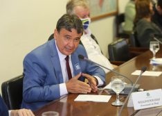 Wellington defende que todos os estados vacinem  ao mesmo tempo