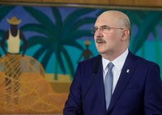 MEC nega fala de ministro e diz que Enem será usado em seleção de vagas nas universidades