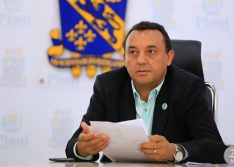 Nouga Cardoso renuncia ao cargo de reitor da Uespi para assumir Semec
