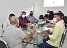 Floriano e Picos flexibilizam e comércio nas duas cidades funcionará em horário normal