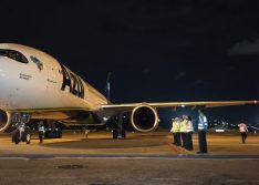 Avião que buscaria vacina contra a Covid-19 chega a Campinas para levar oxigênio a Manaus