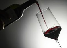 Janeiro Branco pede atenção para o aumento do consumo de álcool