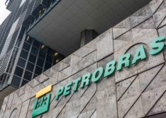 Petrobras sobe preço da gasolina em R$ 0,17 e do diesel em R$ 0,13