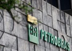 Petrobras reduz preço da gasolina pela primeira vez no ano