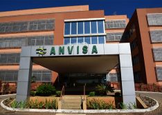 Anvisa aprova registro do remdesivir, primeiro remédio indicado em bula para Covid-19