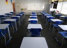 Professores e donos de escolas acertam suspender aulas presenciais até o dia 4 de abril