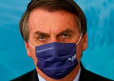 No Parlamento Europeu, Bolsonaro é acusado de crimes contra humanidade