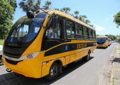 Piauí receberá nesta segunda-feira 32 ônibus escolares