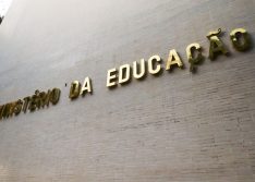 Começa hoje o prazo para pedir isenção de inscrição no Enem 2021