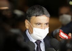 Brasil pode sofrer isolamento econômico, diz Wellington Dias