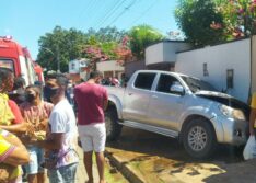Homem morre após briga com filho por causa de direção de carro na BR-343