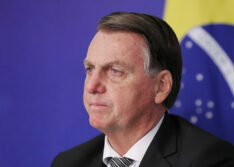 PF abre inquérito para investigar se Bolsonaro prevaricou no caso Covaxin