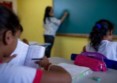 Governo Federal elabora portaria para abertura de todas as escolas em agosto