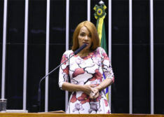 Câmara aprova cassação do mandato da deputada Flordelis