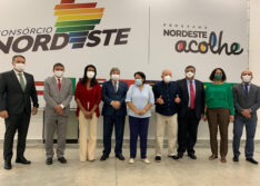 Governadores lançam programa que pagará R$ 500 a órfãos da covid-19