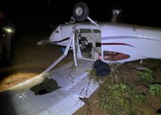 Avião com quase 300 kg de cocaína que saiu da Bolívia cai em MT e piloto é preso
