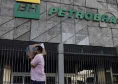 Polícia Federal investiga crimes de corrupção contra Petrobras