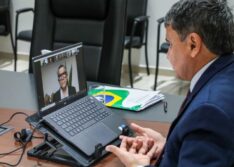 Wellington Dias assume compromisso com alfabetização na idade certa em seminário