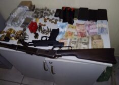 Sussuapara: homem é preso com três armas de fogo, munições e drogas