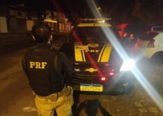 Motorista tenta subornar policiais e acaba preso em Picos