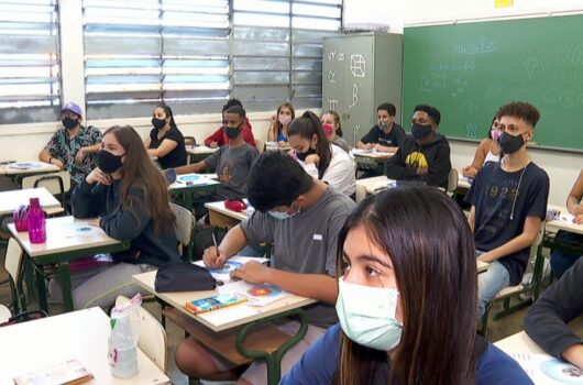 Novo ensino médio será implantado para 40 mil estudantes no Piauí em 2022
