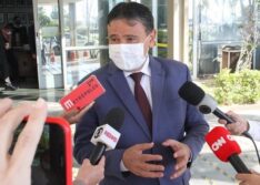 Governo do Piauí anuncia que cumprirá novo piso nacional dos professores
