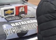 Polícia Militar prende passageiro de ônibus com 2 quilos de cocaína na BR-135