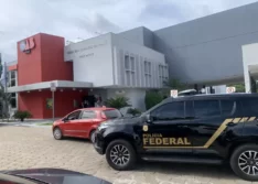 Falsa médica é presa pela PF na sede da OAB-PI após denúncia da entidade