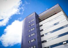 TRT lança edital de concurso com 43 vagas e salário de até R$ 12,4 mil