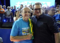 R. Sá Filho oficializa candidatura a deputado federal durante convenção em Teresina