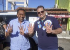 R. Sá Filho visita feira livre de Jaicós em comitiva de Silvio Mendes, Iracema Portela e Joel Rodrigues