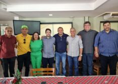 Dr.Eriberto Barros apresenta chapa que vai disputar Câmara de Picos
